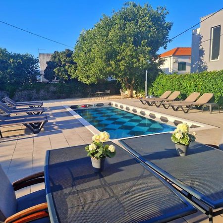 Holiday Home Nino With Amazing Swimming Pool Slatine Extérieur photo