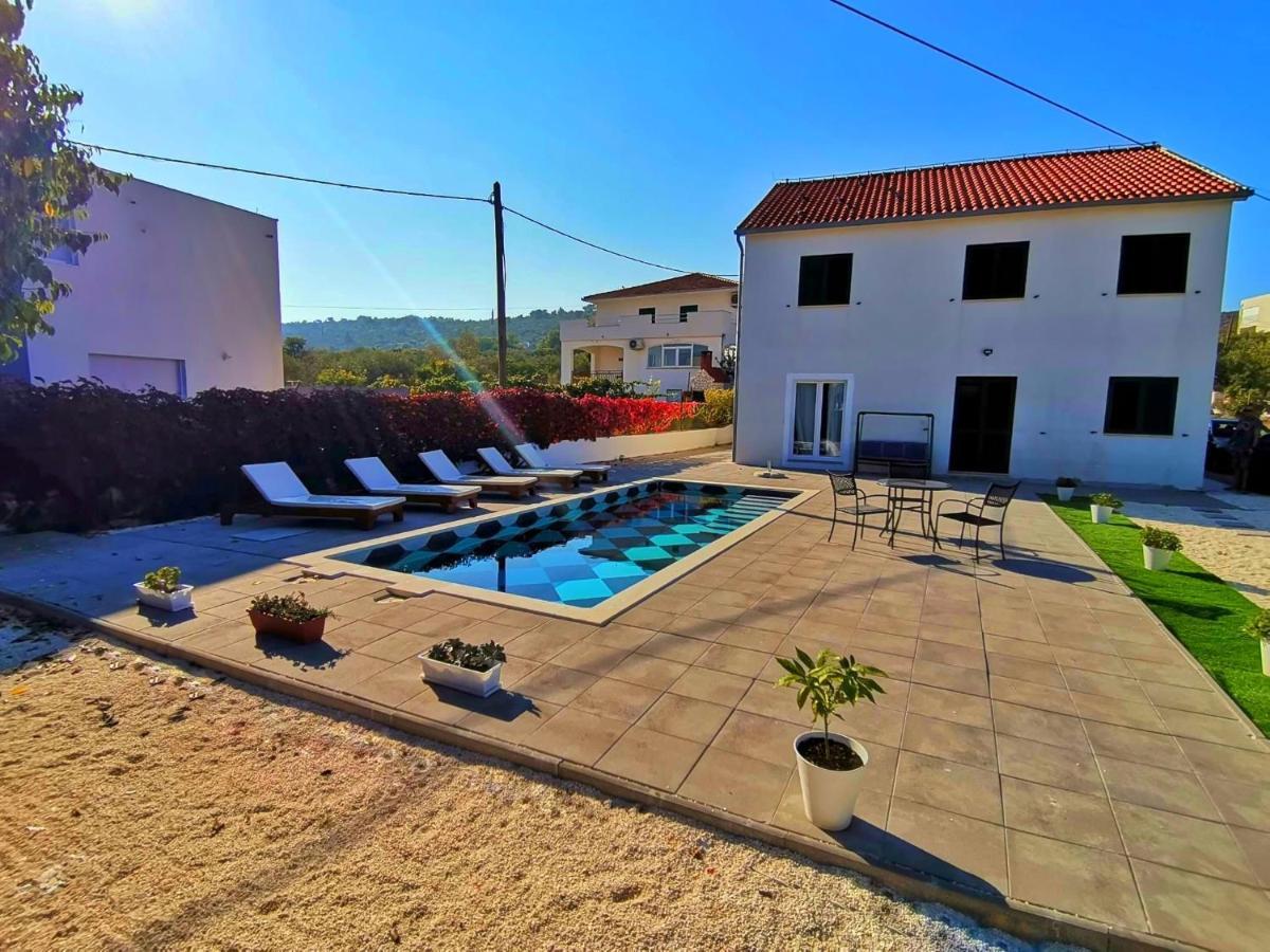 Holiday Home Nino With Amazing Swimming Pool Slatine Extérieur photo