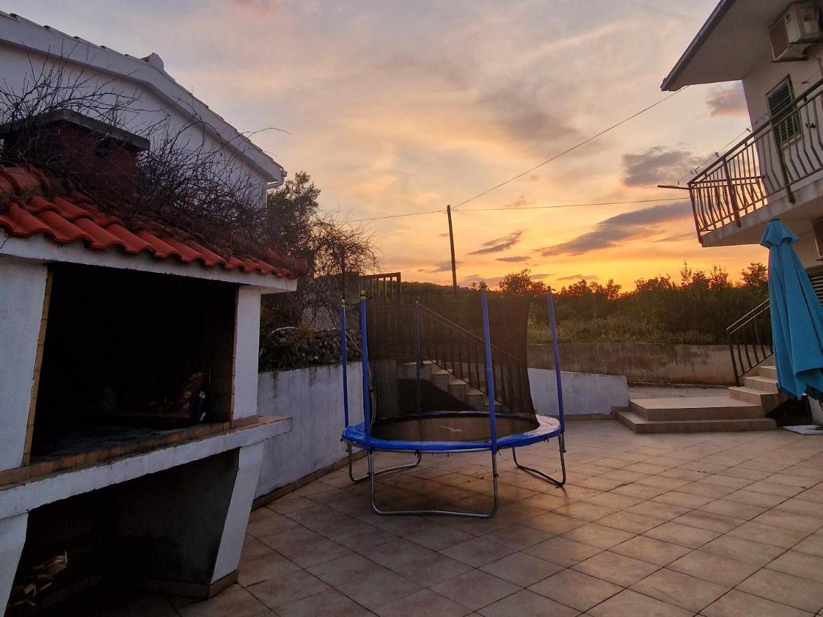 Holiday Home Nino With Amazing Swimming Pool Slatine Extérieur photo