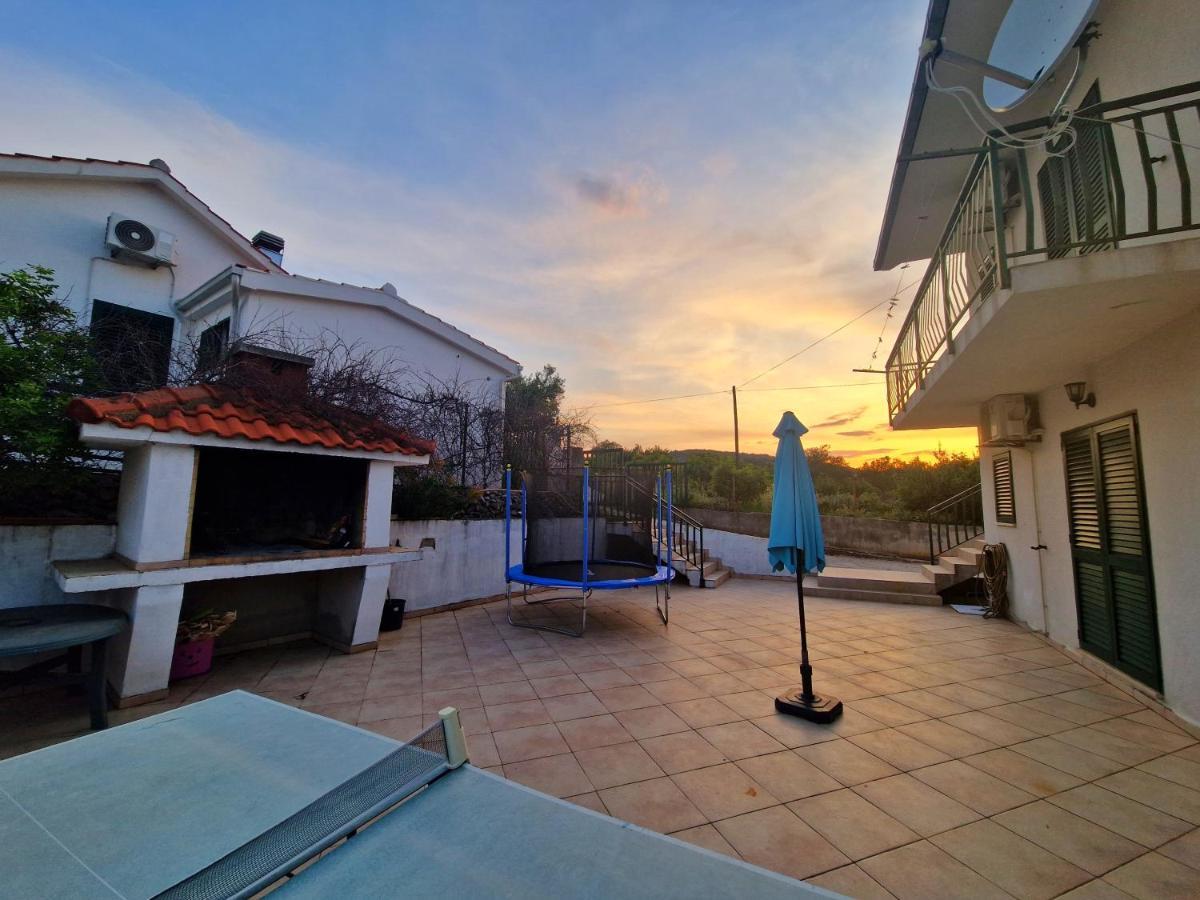 Holiday Home Nino With Amazing Swimming Pool Slatine Extérieur photo